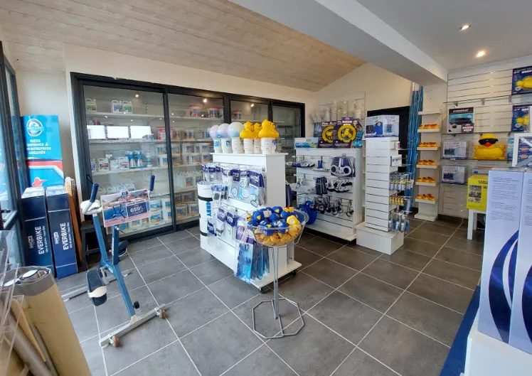 Installateur de piscines et spas La Tremblade, Charente Maritime | Les Piscines Deletang.